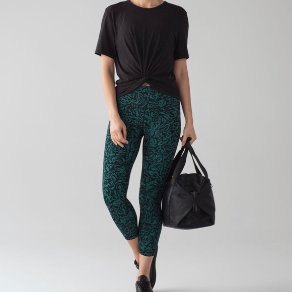 lululemon athletica Pants - Lululemon Wunder Under Hi-Rise 7/8 Tight